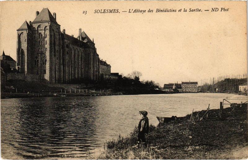 Carte postale ancienne Solesmes Abbaye des Benedictins France à Solesmes