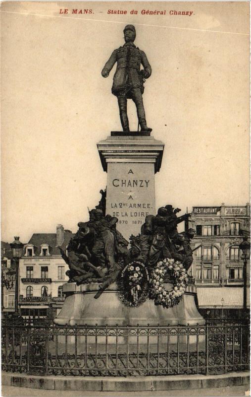 Carte postale ancienne Le Mans Statue du General Chanzy France au Mans