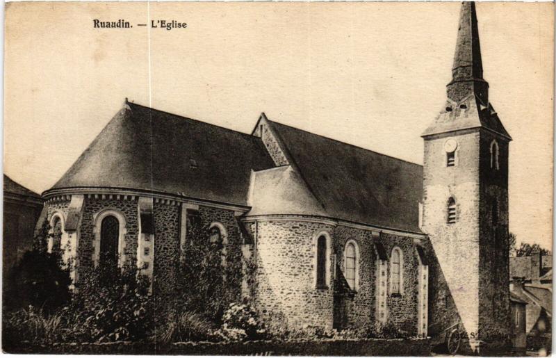 Carte postale ancienne Ruaudin Eglise France à Ruaudin