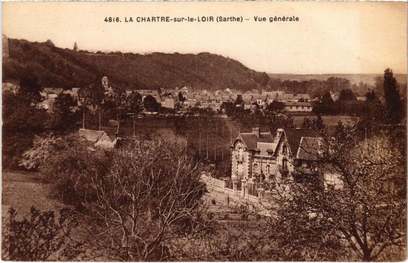 Carte postale ancienne La Chartre-sur-le-Loir Vue Generale France à La Chartre-sur-le-Loir
