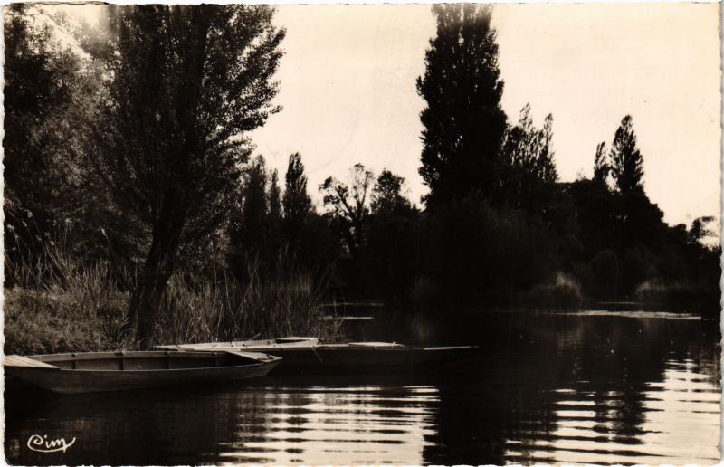 Carte postale ancienne Marcon Bords du Loir France