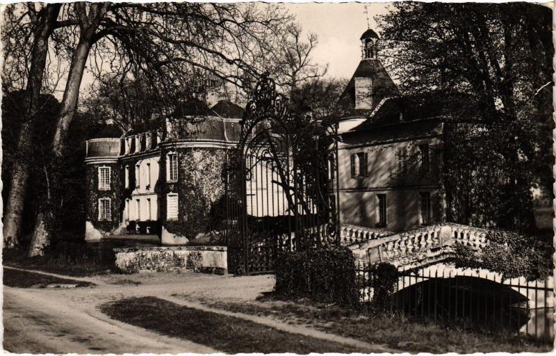 Carte postale ancienne Malicorne-sur-Sarthe Le Chateau France à Malicorne-sur-Sarthe