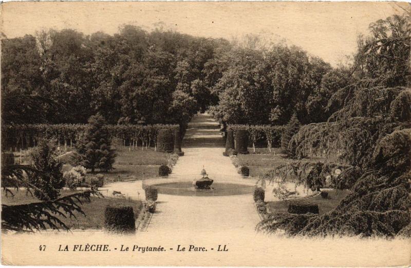 Carte postale ancienne La Fleche Le Prytanee - Le Parc France