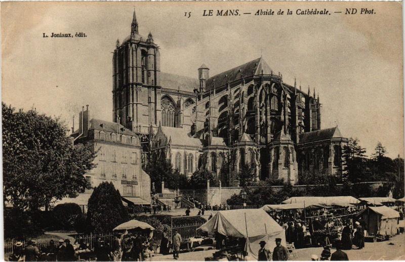 Carte postale ancienne Le Mans Abside de la Cathedrale France au Mans