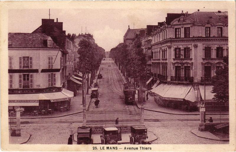 Carte postale ancienne Le Mans Avenue Thiers France au Mans