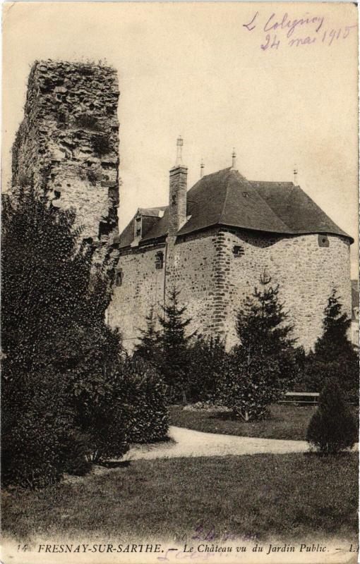 Carte postale ancienne Fresnay-sur-Sarthe Le Chateau vu du Jardin Public France à Fresnay-sur-Sarthe