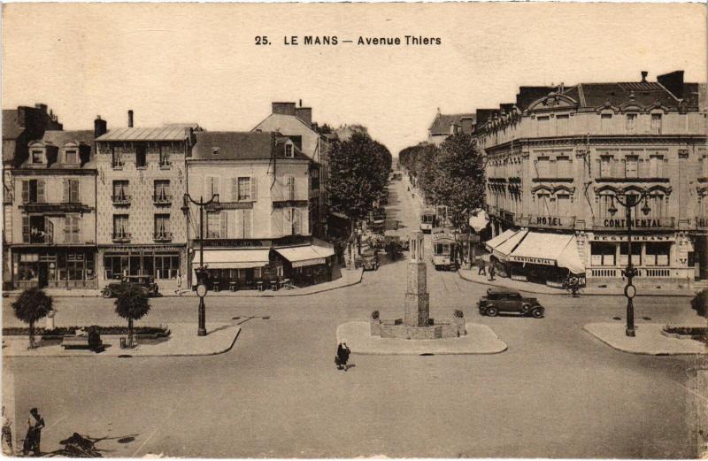 Carte postale ancienne Le Mans Avenue Thiers France au Mans