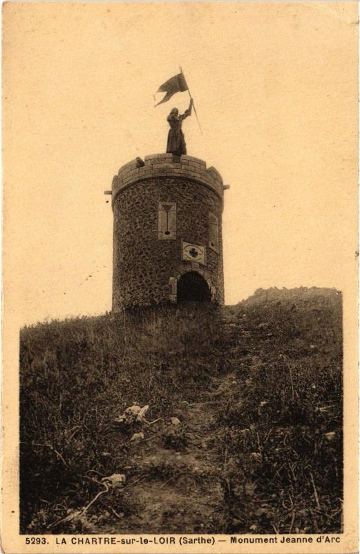 Carte postale ancienne La Chartre-sur-le-Loir Monument Jeanne d'Arc France à La Chartre-sur-le-Loir