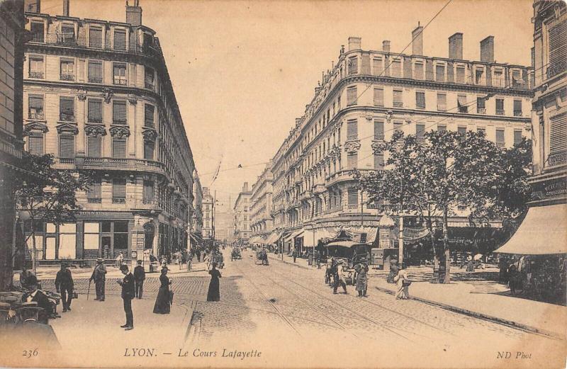 Carte postale ancienne Lyon - Le Cours Lafayette à Lyon