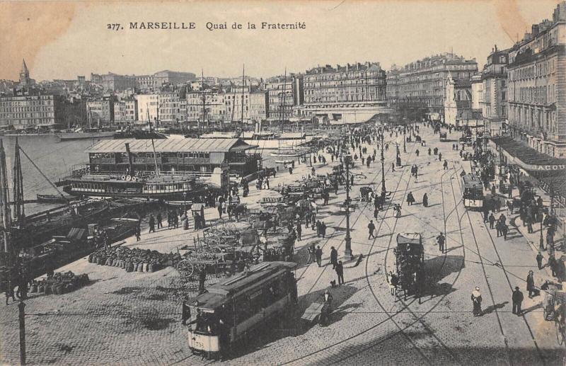 Carte postale ancienne Marseille - Quai De La Fraternite - Tramway à Marseille