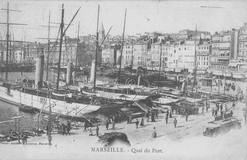 Carte postale ancienne Marseille - Quai Du Port à Marseille