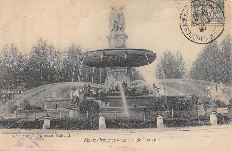 Carte postale ancienne Aix En Provence - La Grande Fontaine à Aix-en-Provence