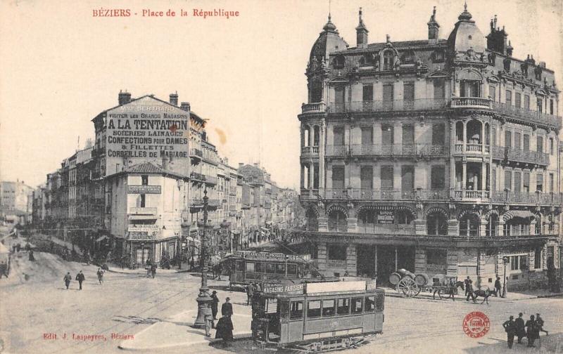Carte postale ancienne Beziers - Place De La Republique à Béziers