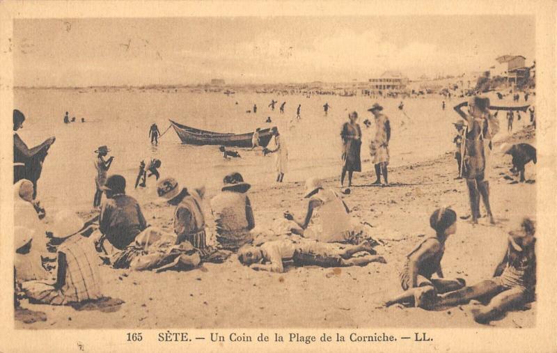 Carte postale ancienne Sete - Un Coin De La Plage à Sète