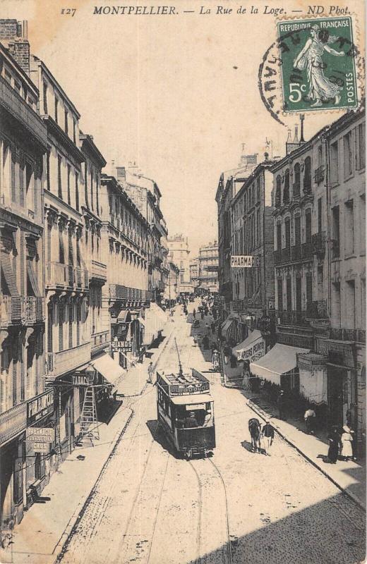 Carte postale ancienne Montpellier - La Rue De La Loge à Montpellier