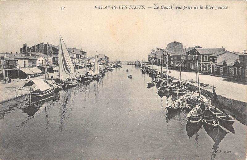 Carte postale ancienne Palavas Les Flots - Le Canal - Vue Prise De La Rive Gauche à Palavas-les-Flots