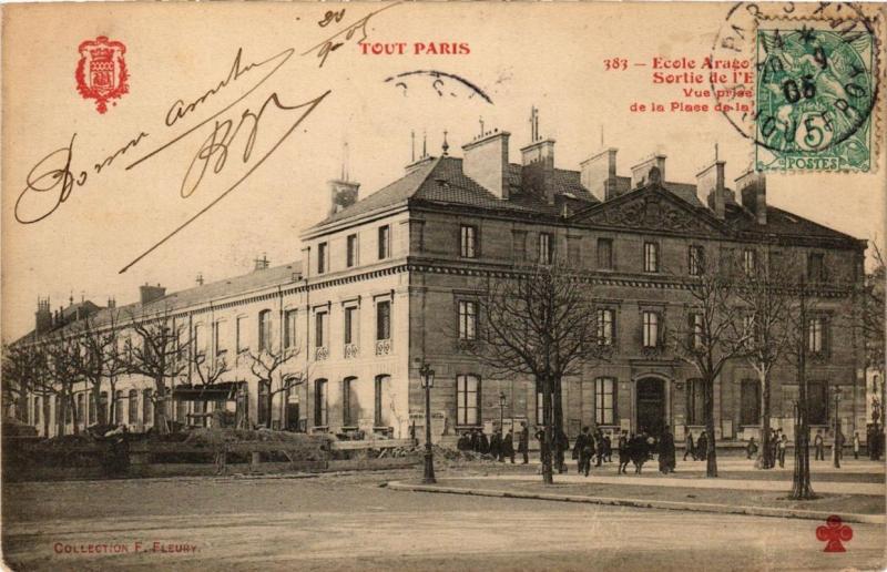 Carte postale ancienne Tout Paris 12e 383 Ecole Arago Sortie de l'Ecole F. Fleury à Paris 12e