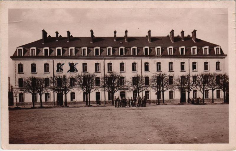 Carte postale ancienne Caserne des Tourelles - Bâtiment A à Paris 20e