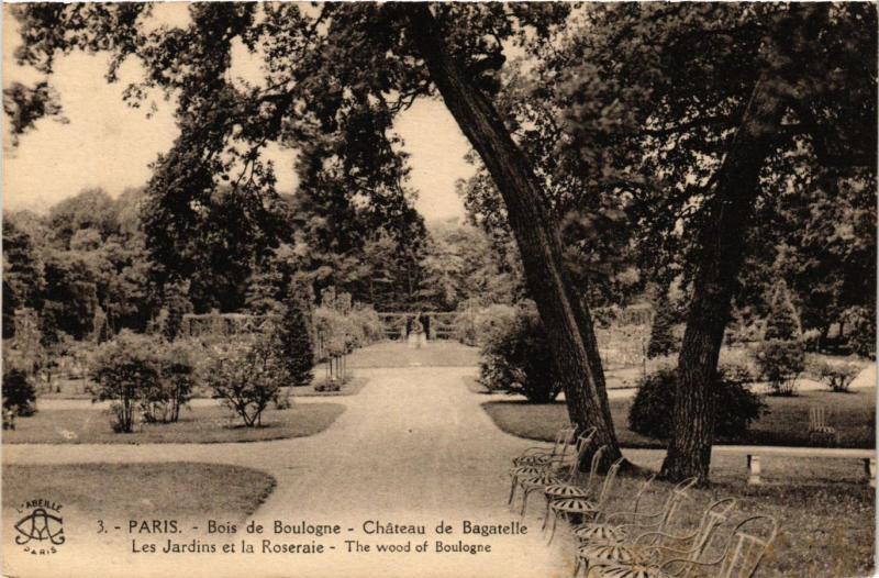 Carte postale ancienne Bois de Boulogne - Château de Bagatelle - Les Jardins et la Roseraie à Paris