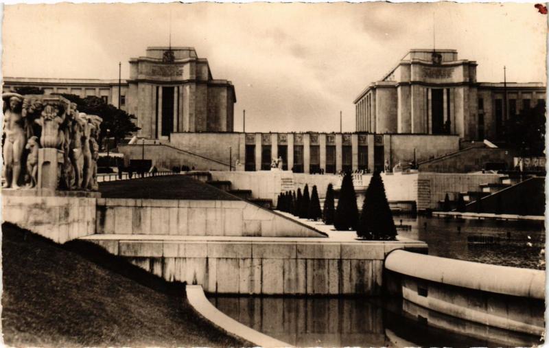Carte postale ancienne Palais de Chaillot à Paris 16e