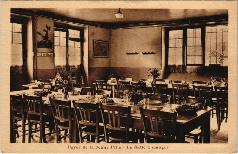 Carte postale ancienne Paris 13e - Foyer de la Jeune Fille à Paris 13e