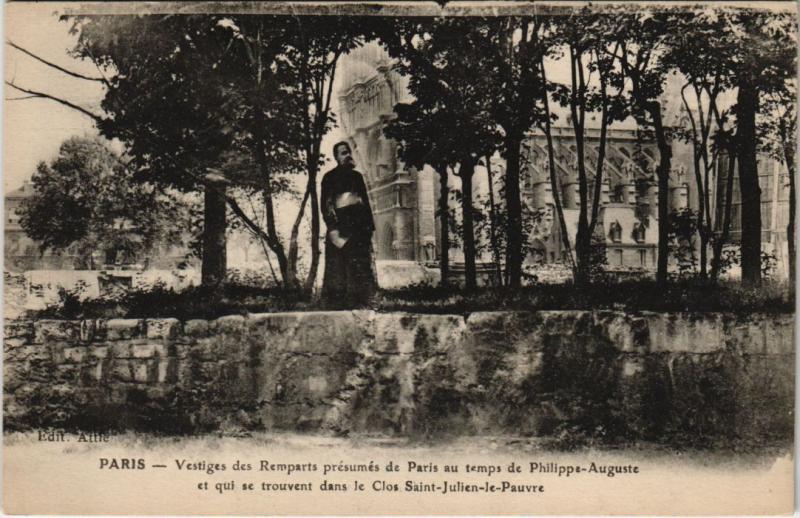 Carte postale ancienne Paris 5e - Vestiges de Remparts présumés de Paris à Paris 5e