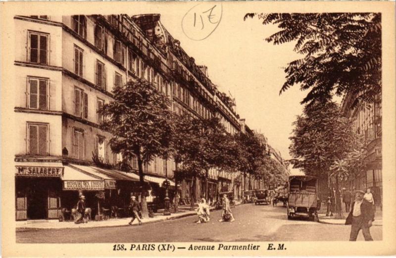 Carte postale ancienne Paris 11e - Avenue Parmentier à Paris 11e