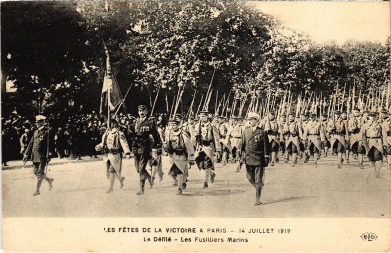 Carte postale ancienne Paris - Les Fetes de la Victoire à Paris