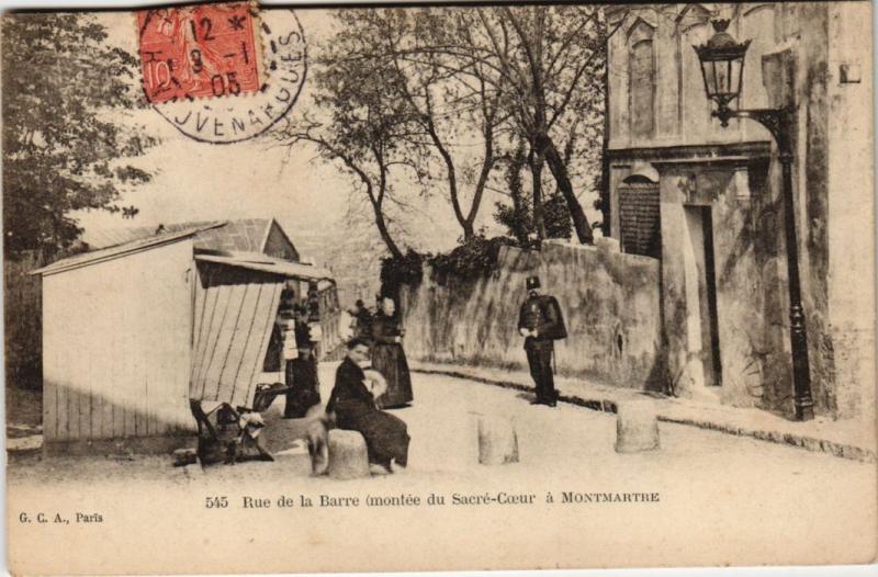 Carte postale ancienne Rue de la Barre - Montée du Sacré-Coeur à Montmartre à Paris 18e