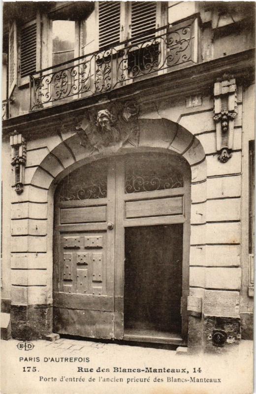 Carte postale ancienne Paris (4e) 14 Rue des Blancs-Manteaux. prieure es Blancs-Manteaux à Paris 4e