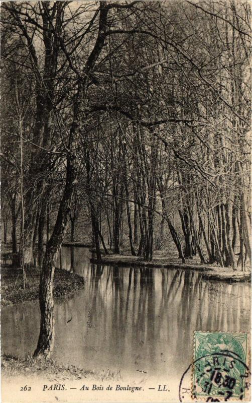 Carte postale ancienne Au Bois de Boulogne à Paris