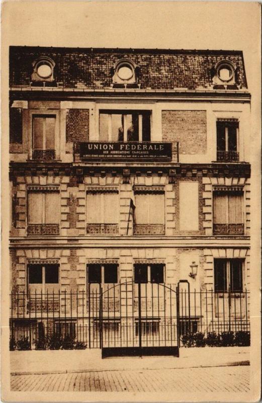 Carte postale ancienne Paris 4e 1 rue de Brissac. La Maison de l union Federale à Paris 4e