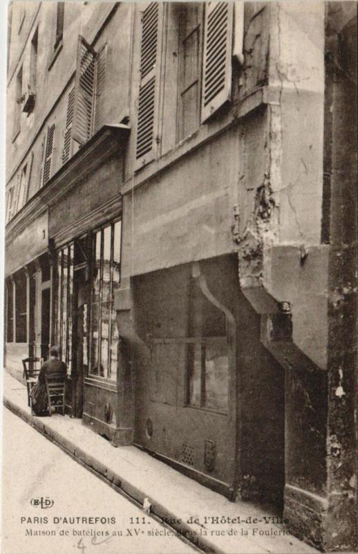 Carte postale ancienne Paris 4e - Rue de l'Hotel de ville à Paris 4e