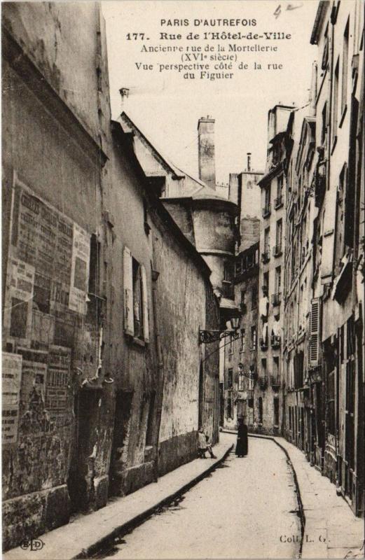 Carte postale ancienne Paris 4e - Rue de l'Hotel-de-Ville à Paris 4e