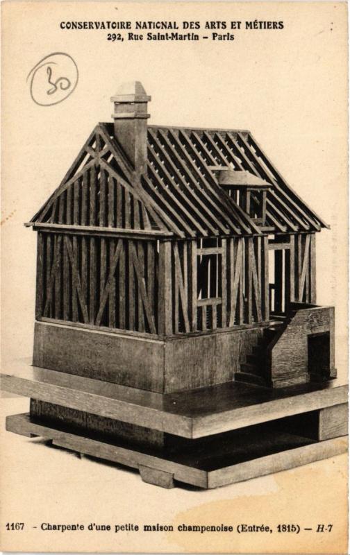 Carte postale ancienne Paris (3e) - Cnam - Charpetre d'une petite maison champennoise à Paris 3e