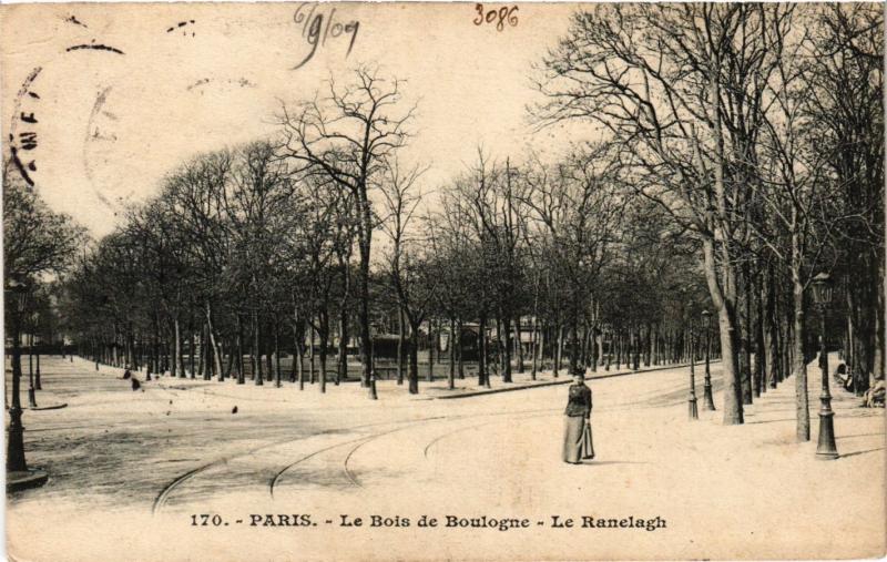 Carte postale ancienne Le Bois de Boulogne - Le Ranelagh à Paris 16e