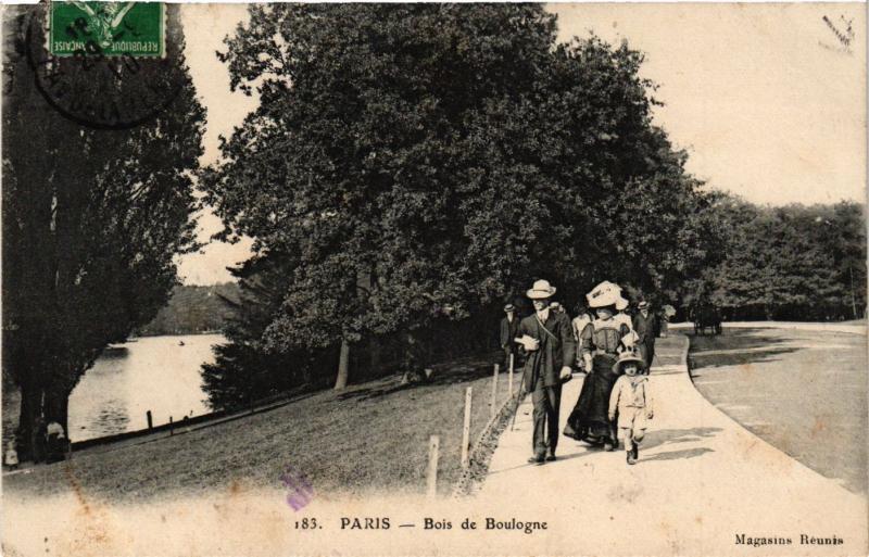 Carte postale ancienne Bois de Boulogne à Paris 16e