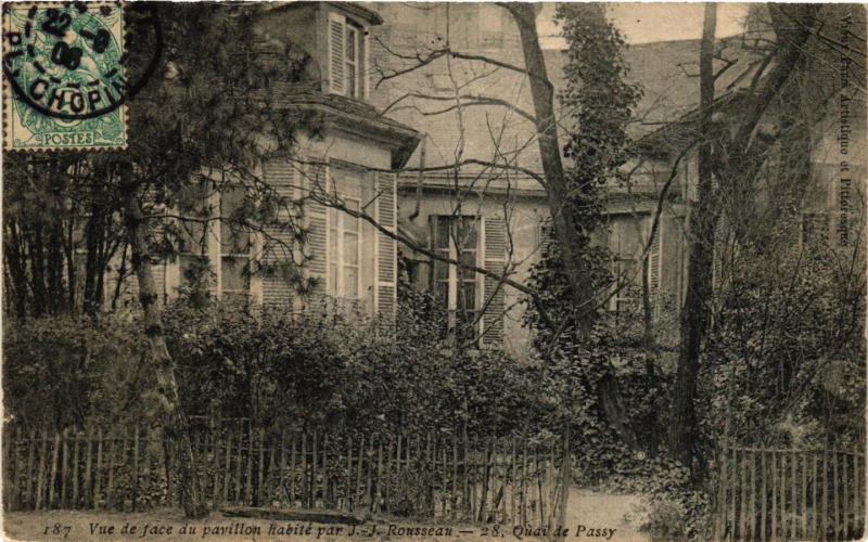 Carte postale ancienne Vue de face du pavillon habité par Jean-Jacques Rousseau - Quai de Passy à Paris 16e
