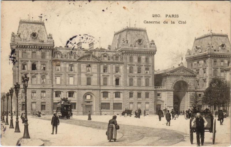 Carte postale ancienne Paris 6e - 280. Caserne de la Cité à Paris 6e