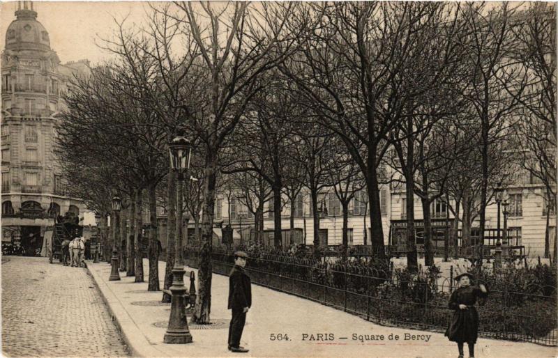 Carte postale ancienne Square de Bercy à Paris 12e