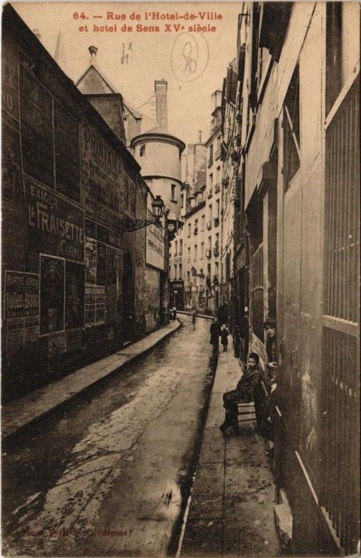 Carte postale ancienne Paris 4e - Rue de l'Hotel-de-Ville à Paris 4e