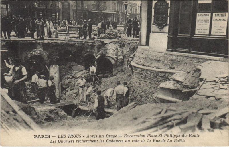 Carte postale ancienne Paris Orage Du 15 Juin Rue de la Boetie Eboulement