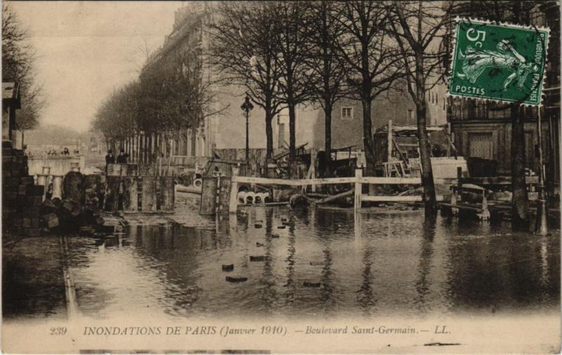 Carte postale ancienne Paris 5e - Boulevard Saint-Germain - Ll.239 à Paris 5e