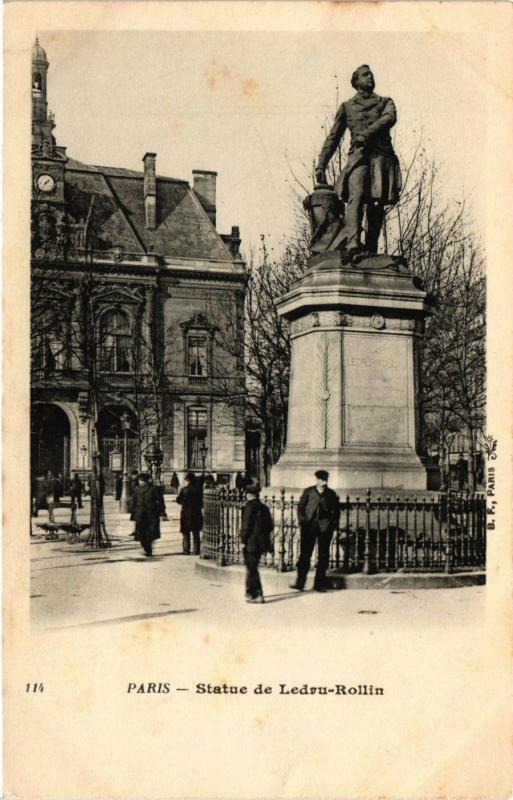 Carte postale ancienne Paris 11e Paris-Statue de Ledru-Rollin à Paris 11e