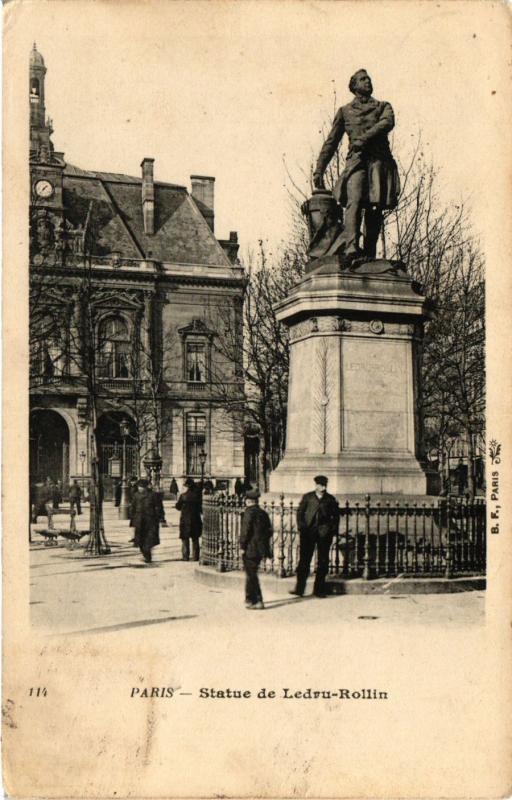 Carte postale ancienne Paris 11e Paris-Statue de Ledru-Rollin à Paris 11e