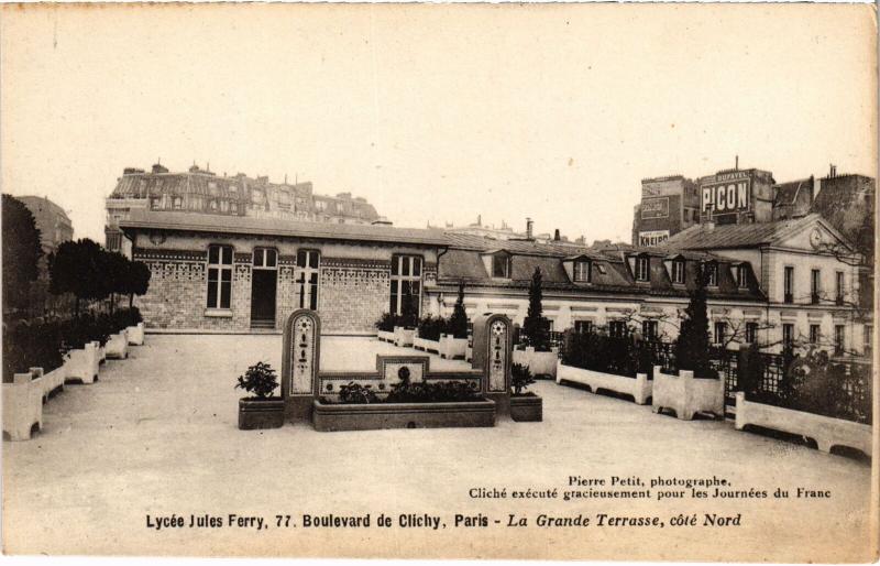 Carte postale ancienne Paris 14e - Lycée Jules Ferry, 77 Boulevard de Clichy à Paris 9e