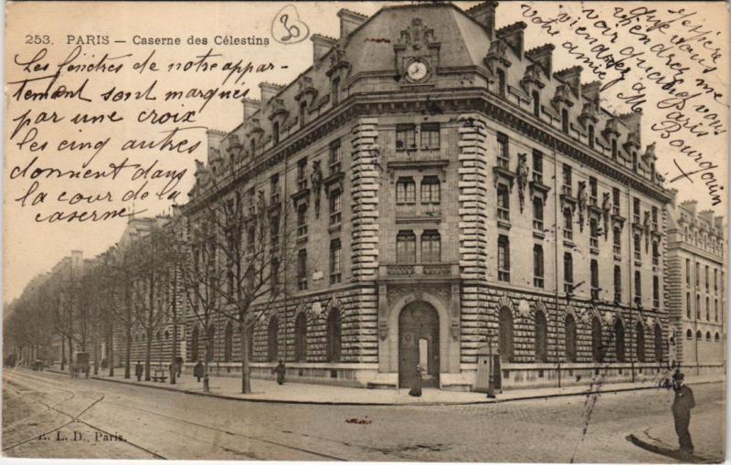 Carte postale ancienne Paris 4e - Caserne des Célestins à Paris 4e