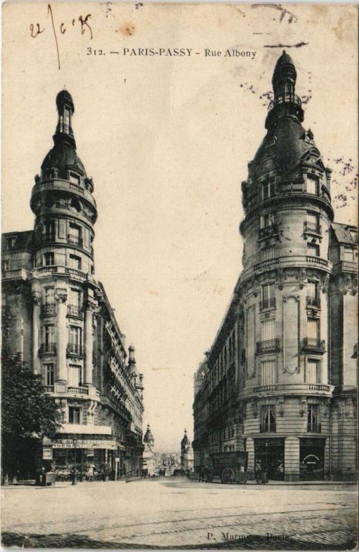Carte postale ancienne Passy - Rue Albony à Paris 16e