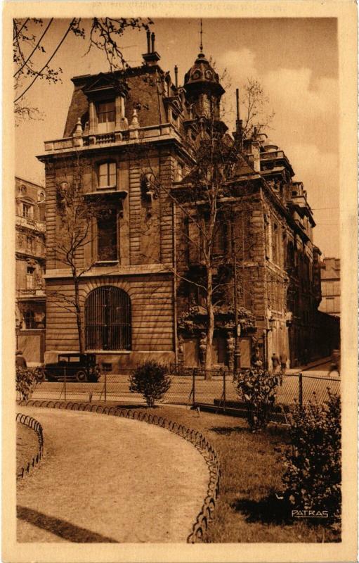 Carte postale ancienne Paris 4e - Ecole Massillon à Paris 4e