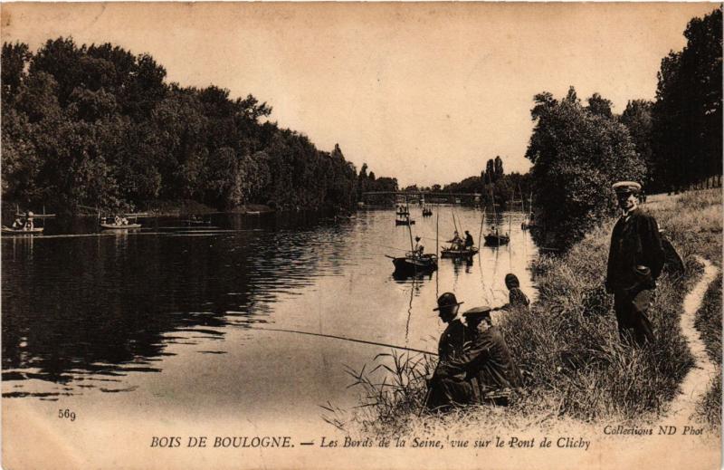 Carte postale ancienne Bois de Boulogne - Les Bords de la Seine à Puteaux